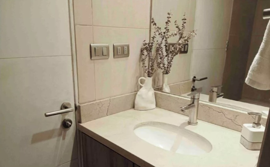 Arriendo Departamento NO 2D en suite Walk-in cl&oacute;set 2B 1E 1B Metro Manquehue - Apumanque - Las Condes