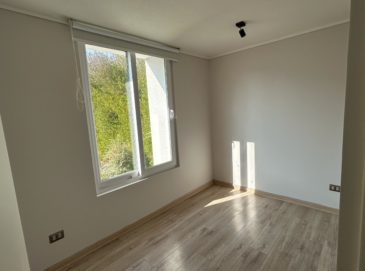 Arriendo Casa 4D 3B 2E La Dehesa - Lo Barnechea