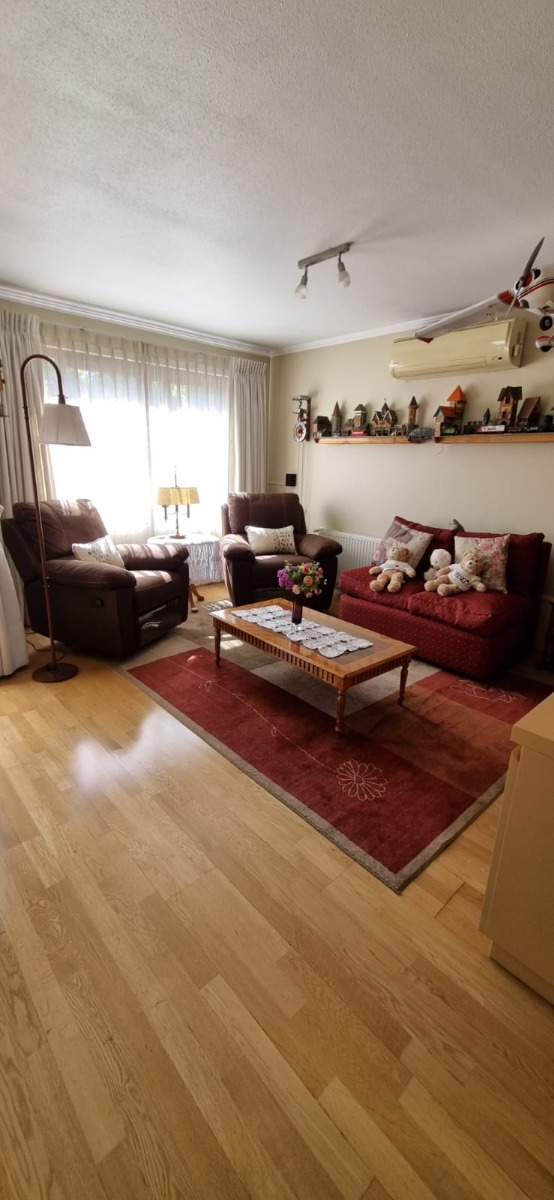 Venta Casa NOSP 4D en suite 4B 2E 1B San Carlos de Apoquindo - Las Condes