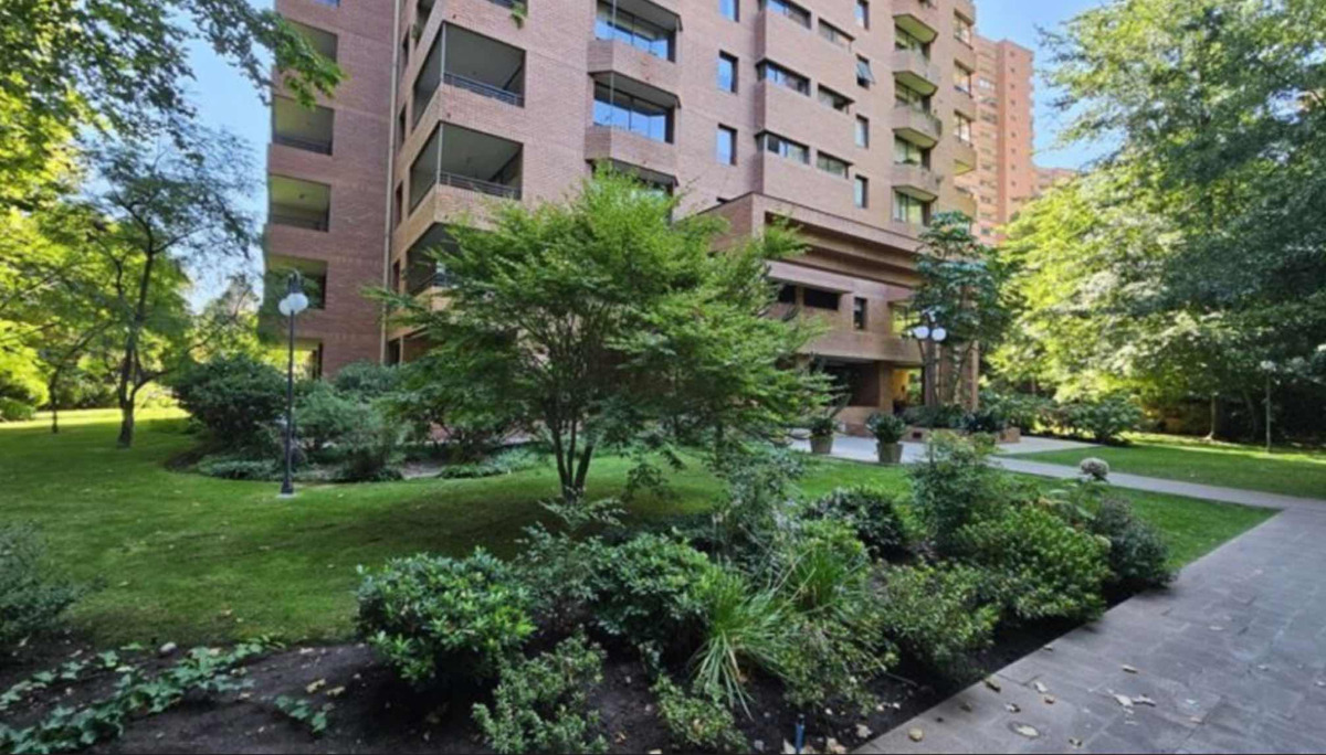 Venta Departamento 4D 3B 2E Col&oacute;n Oriente - Vital Apoquindo - Las Condes