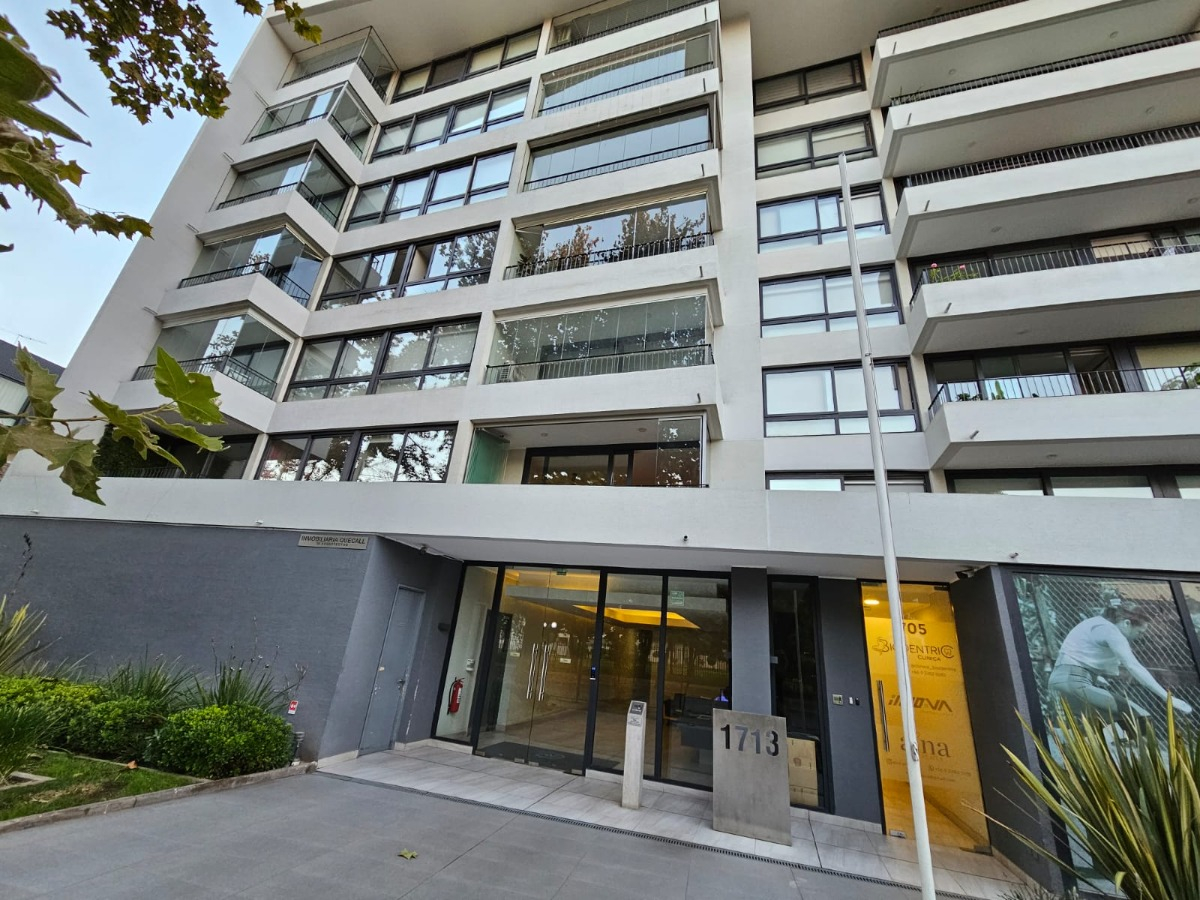 Venta Departamento P 2D en suite 2B 1E 1B In&eacute;s de Su&aacute;rez - Providencia