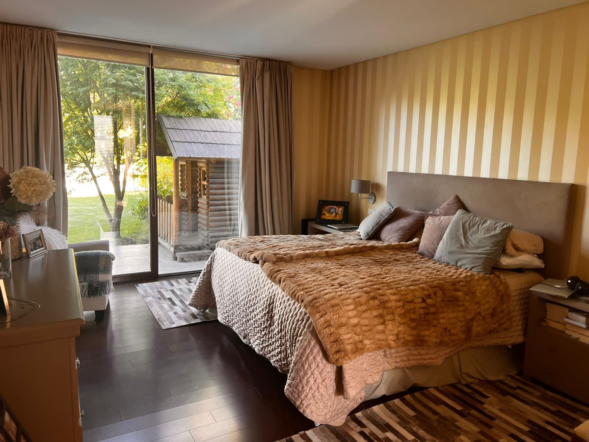 Venta Casa NO 4D 4B 3E 1B La Dehesa - Lo Barnechea