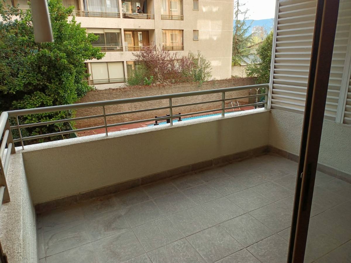 Venta Departamento 2D Metro Hernando de Magallanes - Las Condes