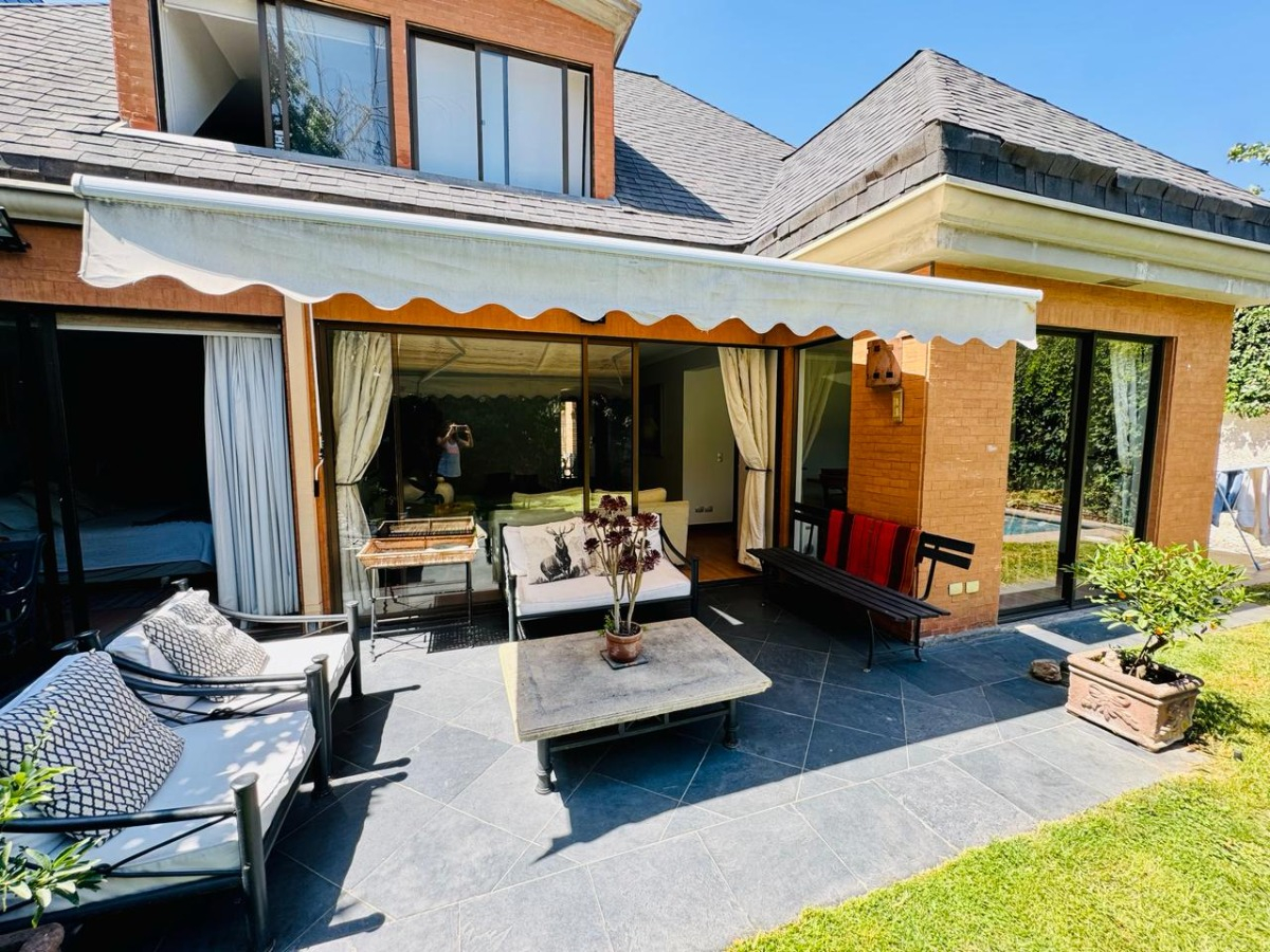 Venta Casa NP 5D Walk-in cl&oacute;set 5B 2E 1B La Dehesa - Lo Barnechea