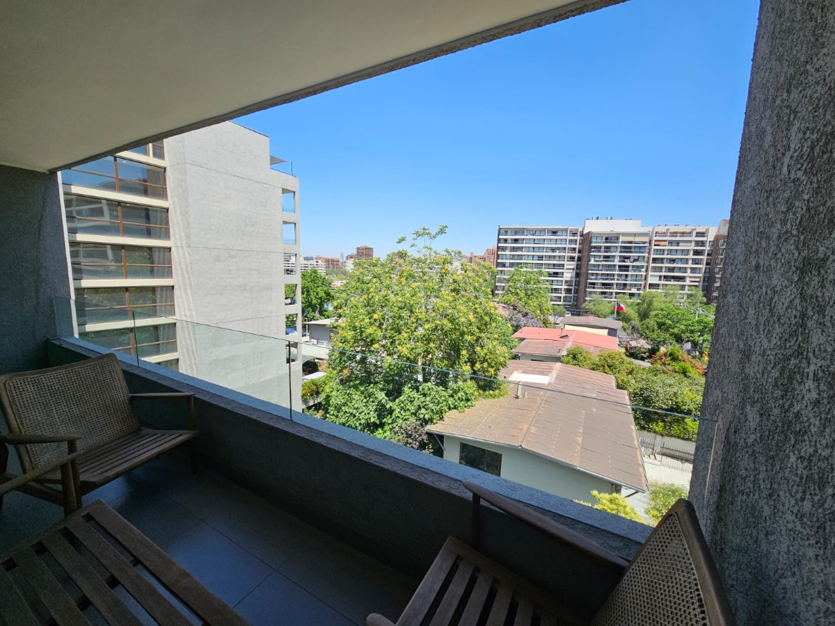 Arriendo Departamento 2D Metro Hernando de Magallanes - Las Condes