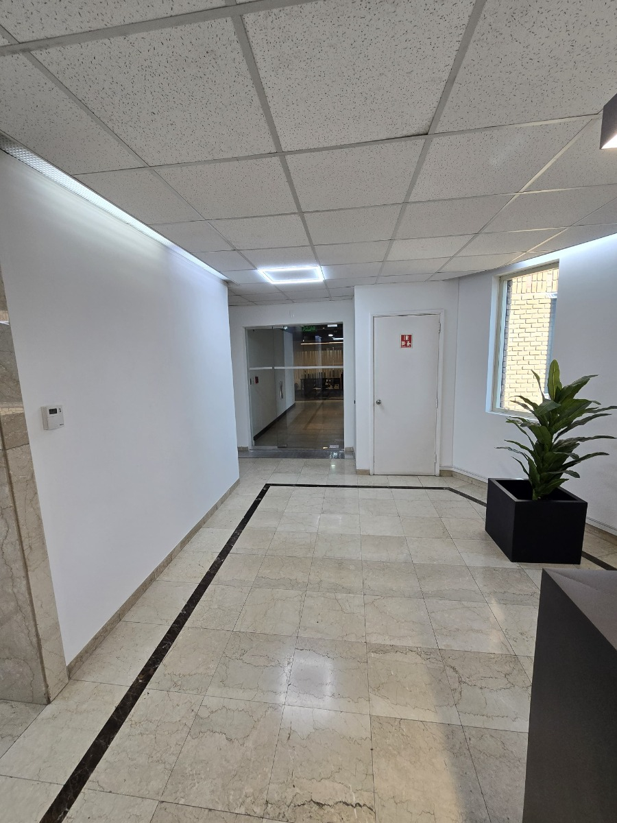 Arriendo Oficina S 6B 2E Barrio El Golf - Las Condes