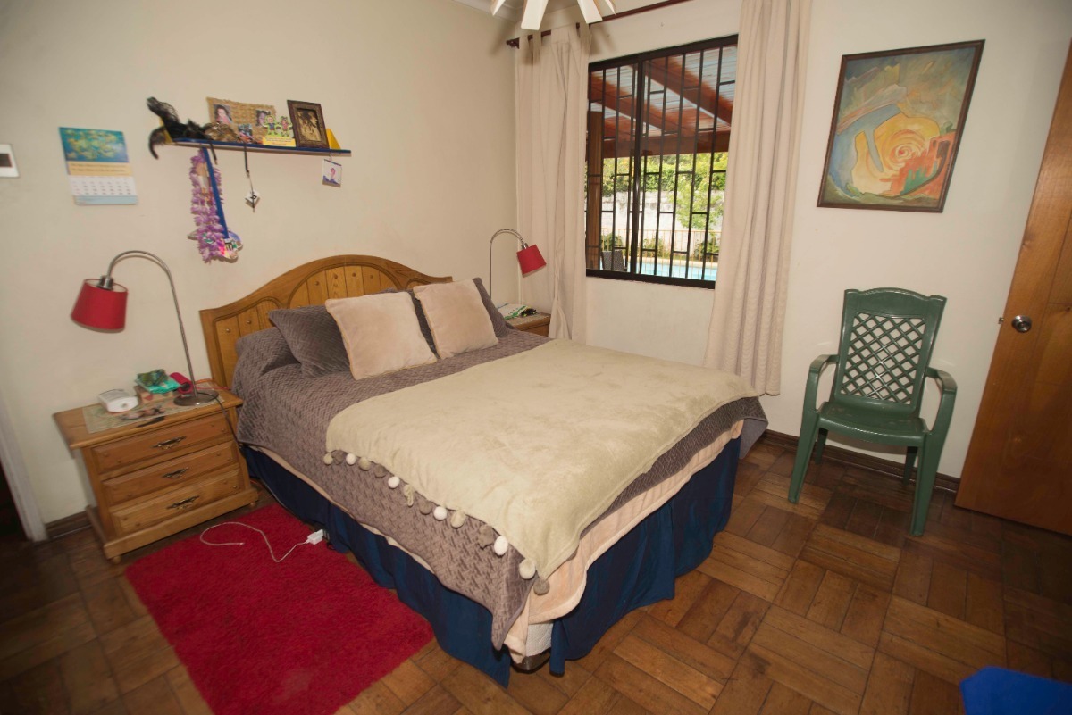 Venta Casa 5D Metro Sim&oacute;n Bolivar - La Reina