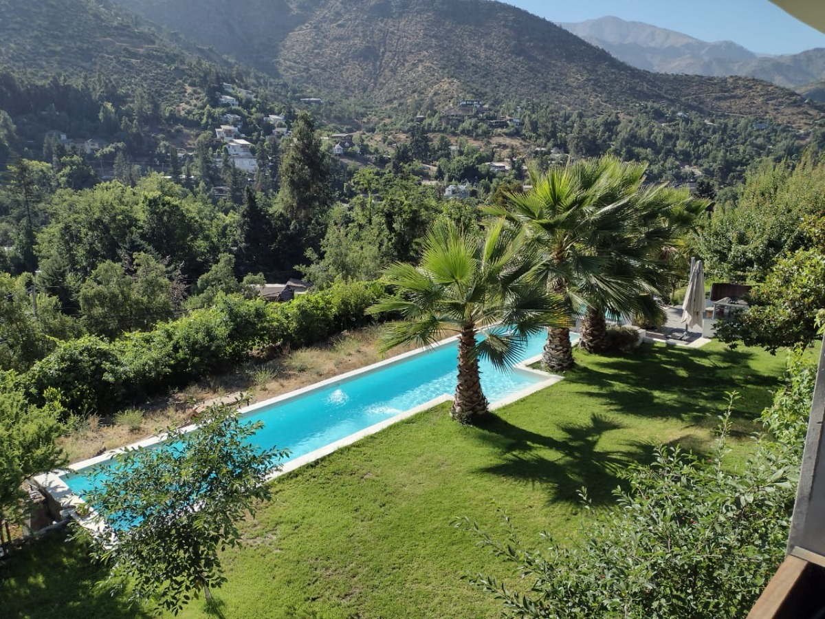 Arriendo Casa NO 5D en suite Walk-in cl&oacute;set 4B 6E 1B El Array&aacute;n - Lo Barnechea