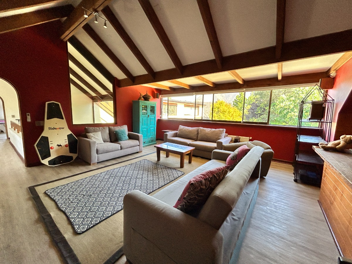 Venta Casa NO 5D en suite 5B 3E 3B Juan XXIII - Vitacura