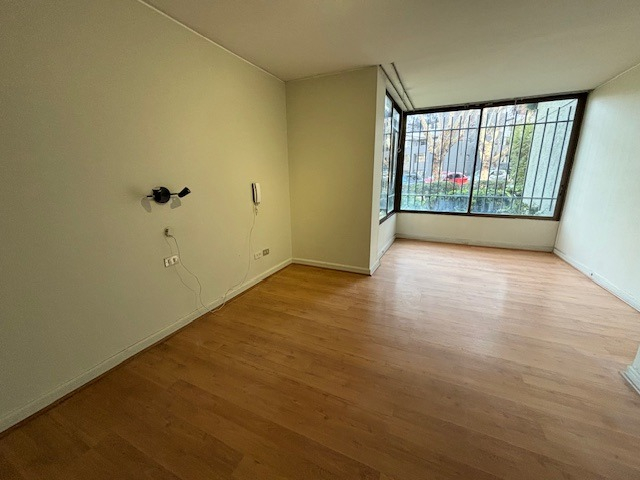 Arriendo Departamento 2D en suite Walk-in cl&oacute;set 2B 1E 1B Barrio El Golf - Las Condes