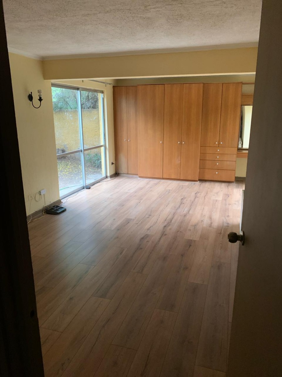 Arriendo Casa NO 5D en suite 3B 2E 1B Carlos Ossand&oacute;n - La Reina