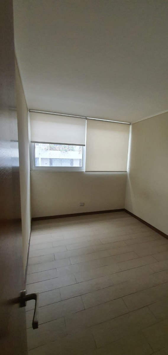 Arriendo Departamento O 2D en suite Walk-in cl&oacute;set 2B 1E 1B Las Lilas - Providencia