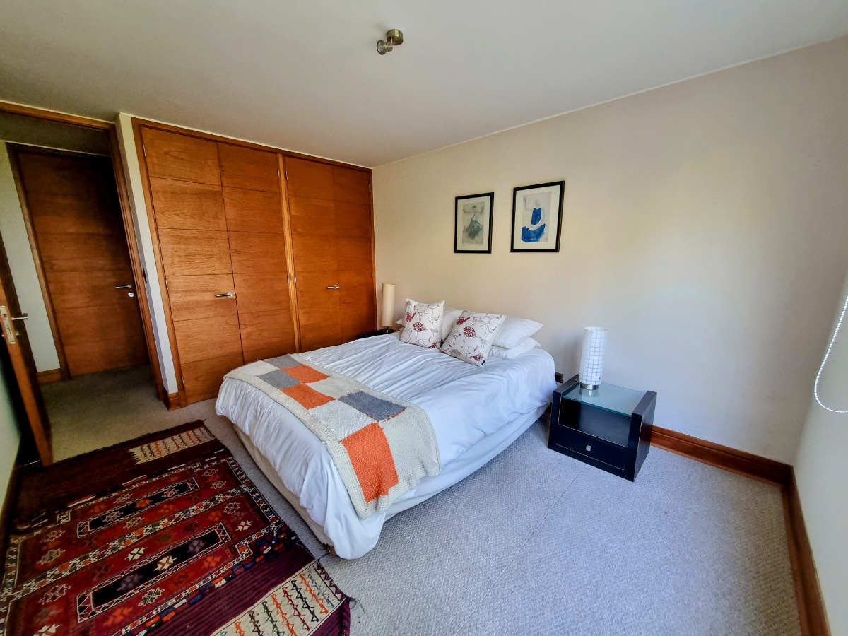 Venta Casa NOSP 5D 5B 4E 1B San Carlos de Apoquindo - Las Condes