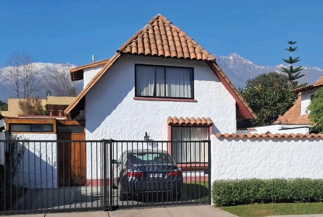 Venta Casa 5D 3B 2E Carlos Ossand&oacute;n - La Reina