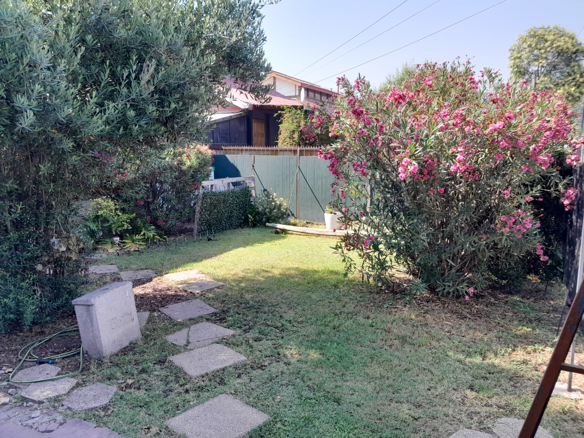 Venta Casa NP 4D en suite Walk-in cl&oacute;set 3B 3E 1B Pepe Vila - La Reina