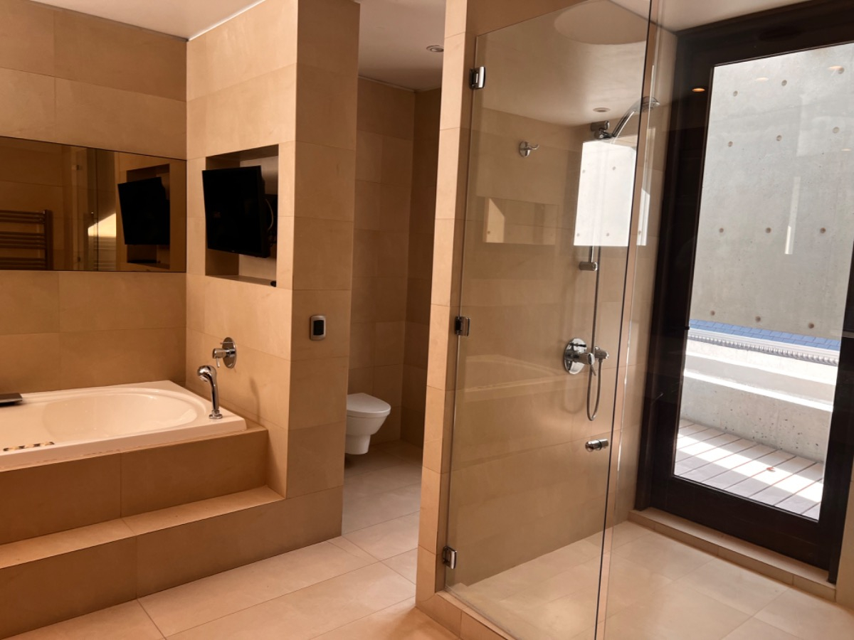 Venta Casa NO 4D en suite Walk-in cl&oacute;set 5B 6E 2B Los Trapenses - Lo Barnechea