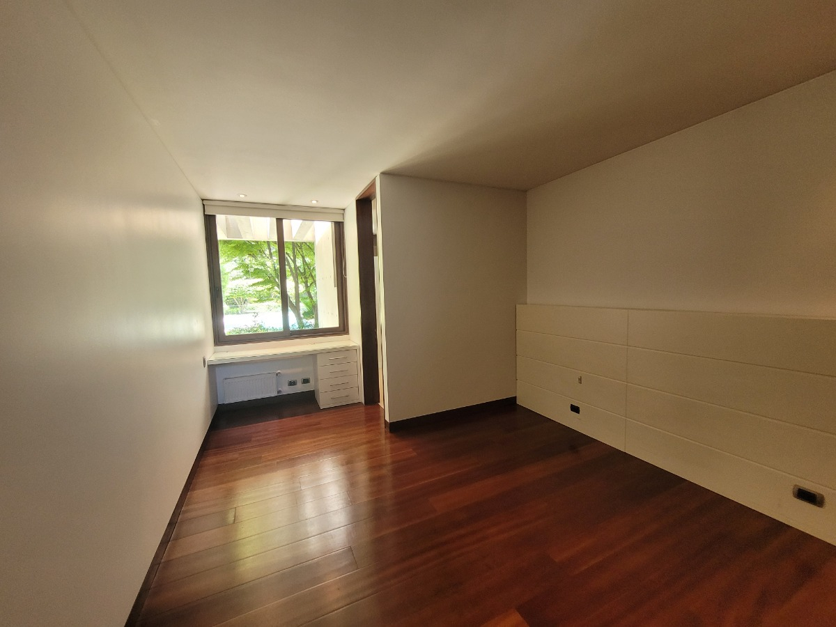 Venta Casa NOSP 6D en suite Walk-in cl&oacute;set 8B 4E 1B Los Trapenses - Lo Barnechea