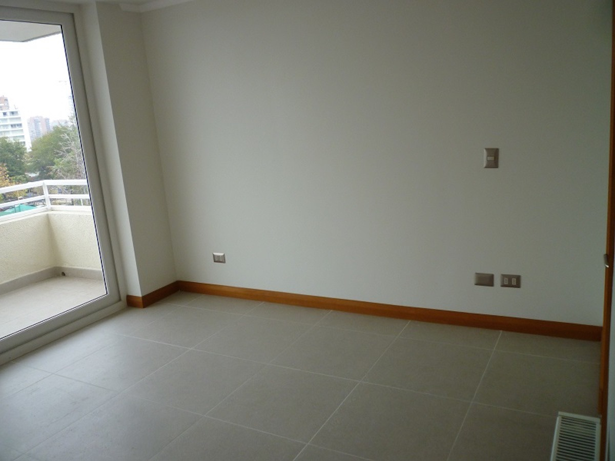 Arriendo Departamento SP 2D 2B 1E 1B Metro Hernando de Magallanes - Las Condes