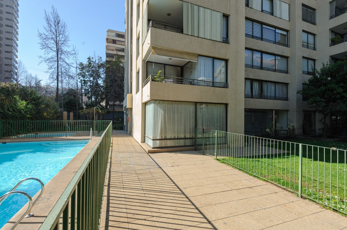 Venta Departamento SO 3D en suite Walk-in cl&oacute;set 2B 1E 1B Vaticano - Las Condes