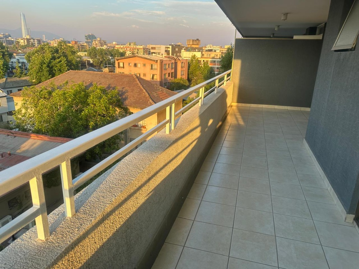 Arriendo Departamento NP 2D en suite 2B 1E 1B Barrio Italia - Providencia