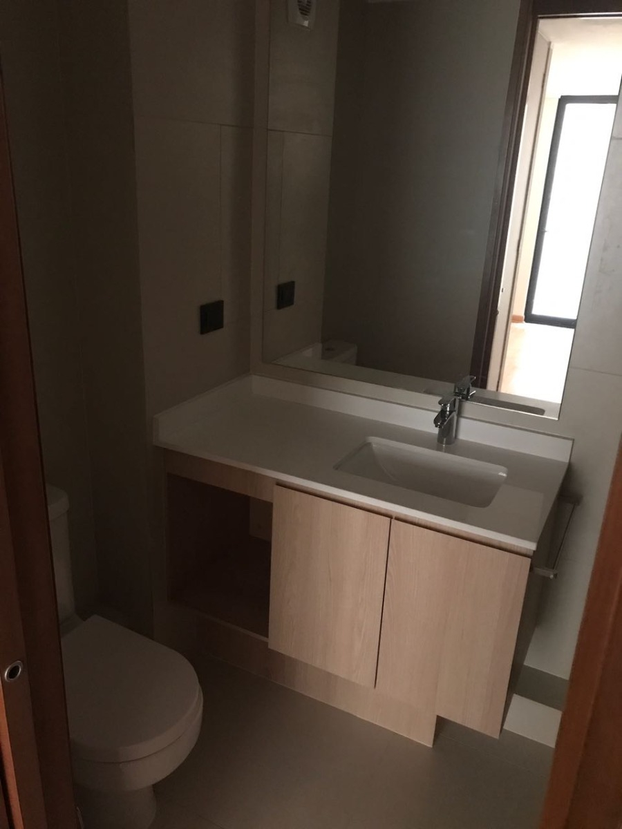 Venta Departamento NO 1D 1B 1E 1B Barrio El Golf - Las Condes