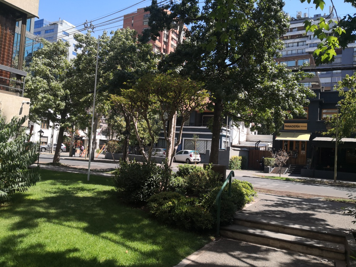 Venta Departamento NO 3D 3B 2E 1B Barrio El Golf - Las Condes