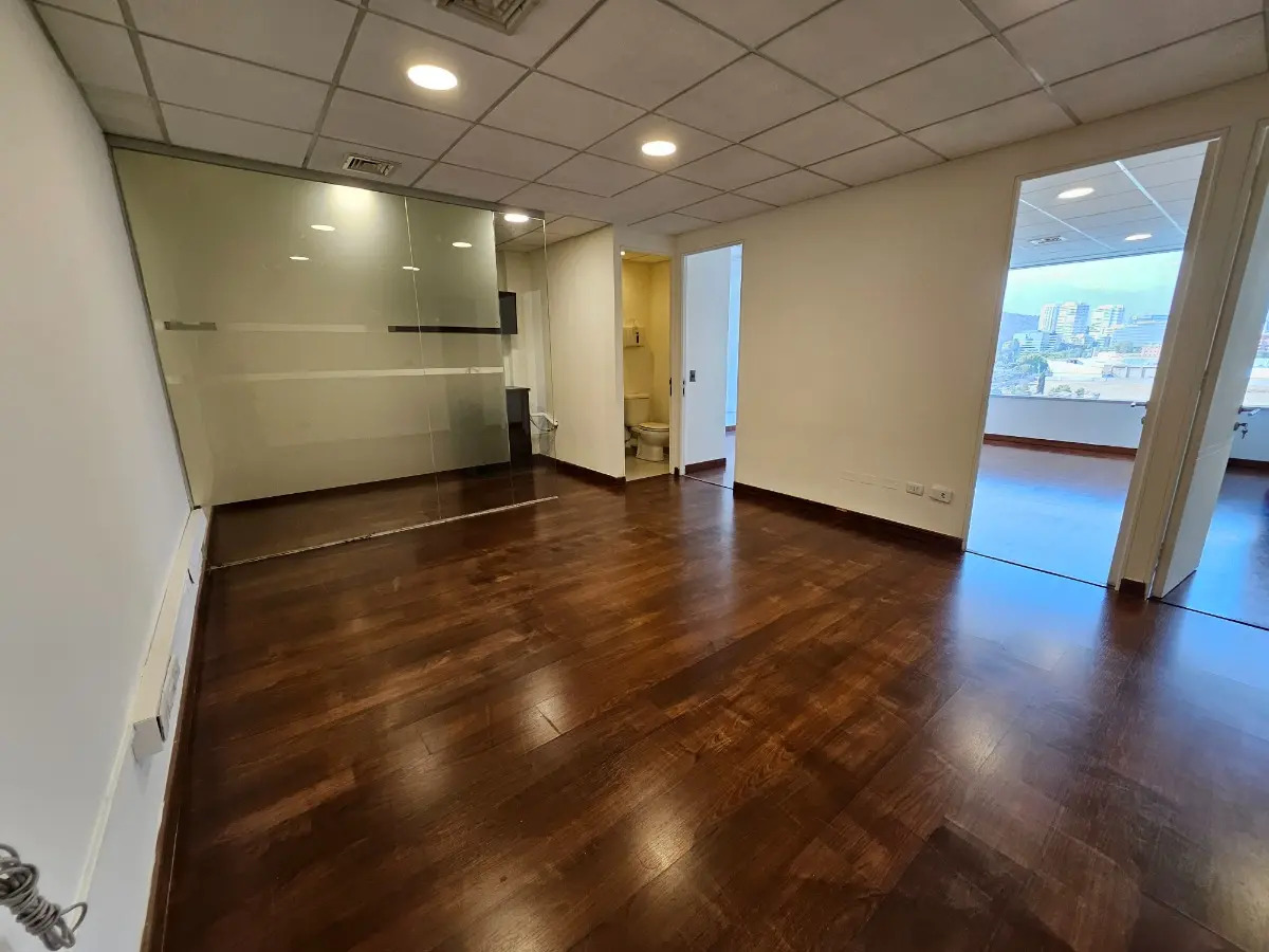 Arriendo Oficina N 2B 2E San Dami&aacute;n - Las Condes