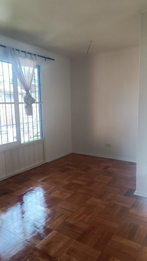 Arriendo Casa 3D 1B 3E Metro Sim&oacute;n Bolivar - La Reina