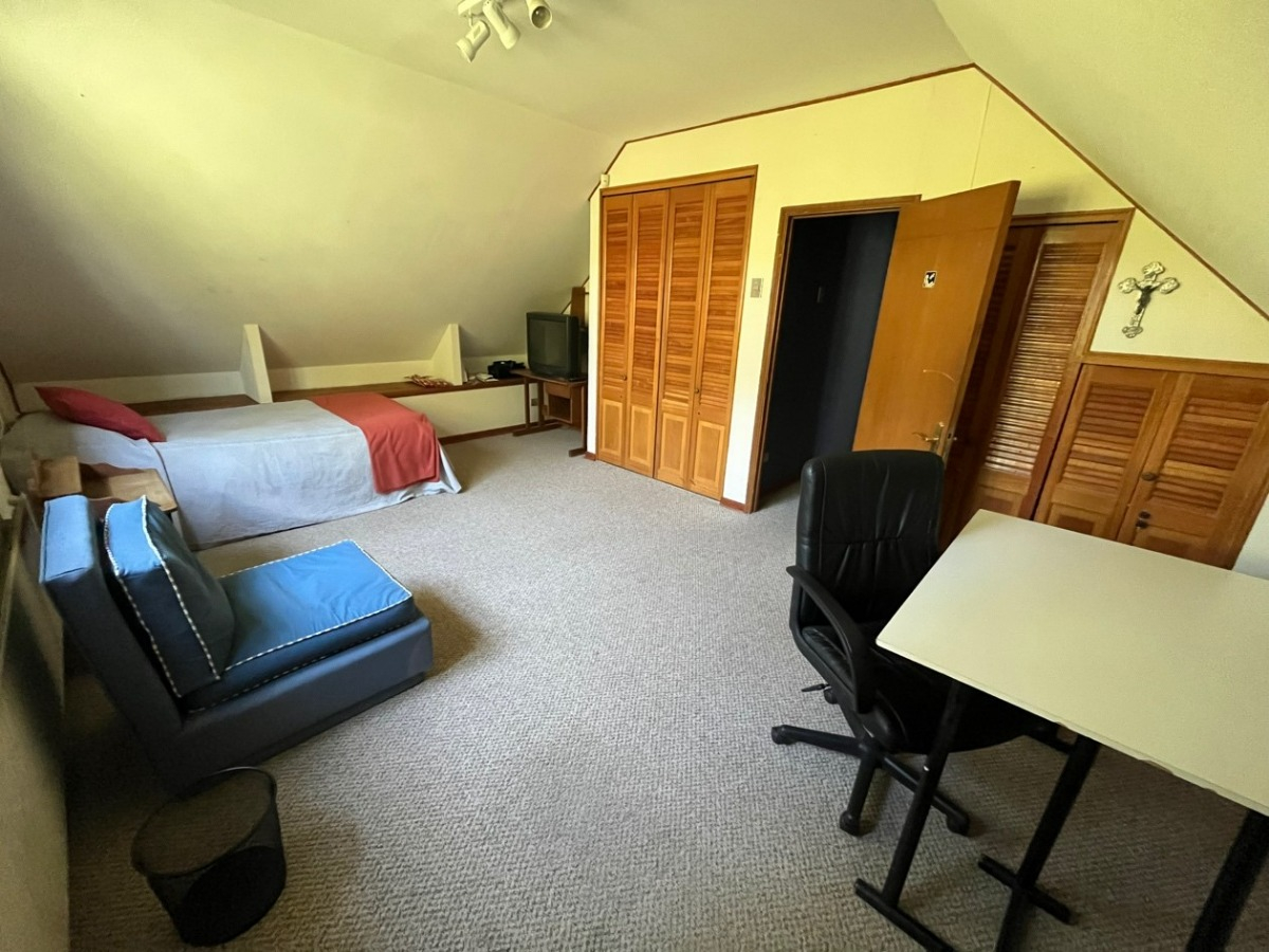 Arriendo Casa 6D 5B 8E 2B Los Dominicos - Las Condes