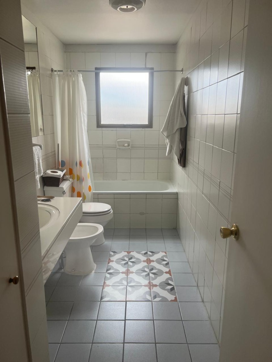 Venta Departamento NO 4D en suite Walk-in cl&oacute;set 3B 1E 1Bd Alto Las Condes - Las Condes