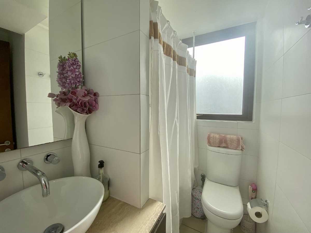 Venta Departamento NO 2D en suite Walk-in cl&oacute;set 2B 1E 1B Metro Manquehue - Apumanque - Las Condes