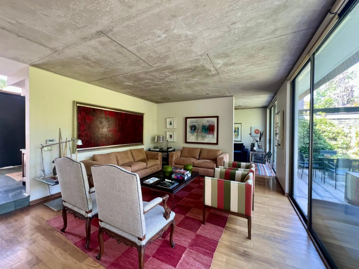 Venta Casa P 5D en suite Walk-in cl&oacute;set 5B 2E 1B Los Trapenses - Lo Barnechea