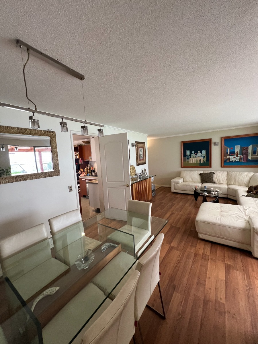 Venta Casa P 5D en suite Walk-in cl&oacute;set 4B 2E La Dehesa - Lo Barnechea