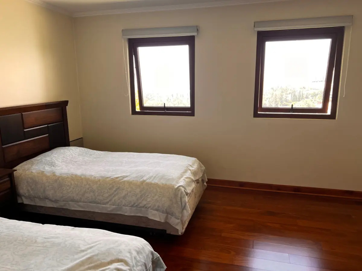 Arriendo Casa 4D 5B 3E 1B Los Trapenses - Lo Barnechea
