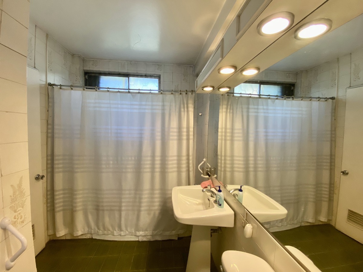 Venta Casa NOSP 5D 3B 4E 1B Parque Bicentenario - Vitacura