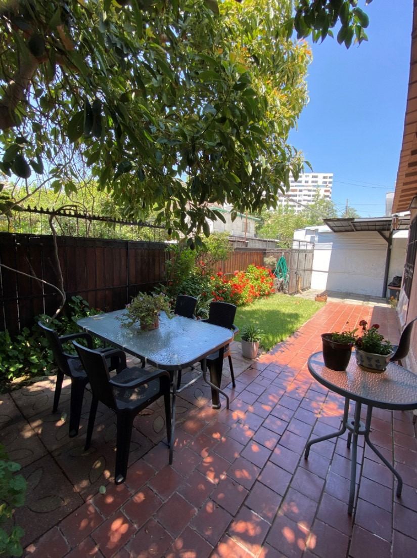 Venta Casa 4D 3B 2E 1B Rotonda Atenas - Las Condes