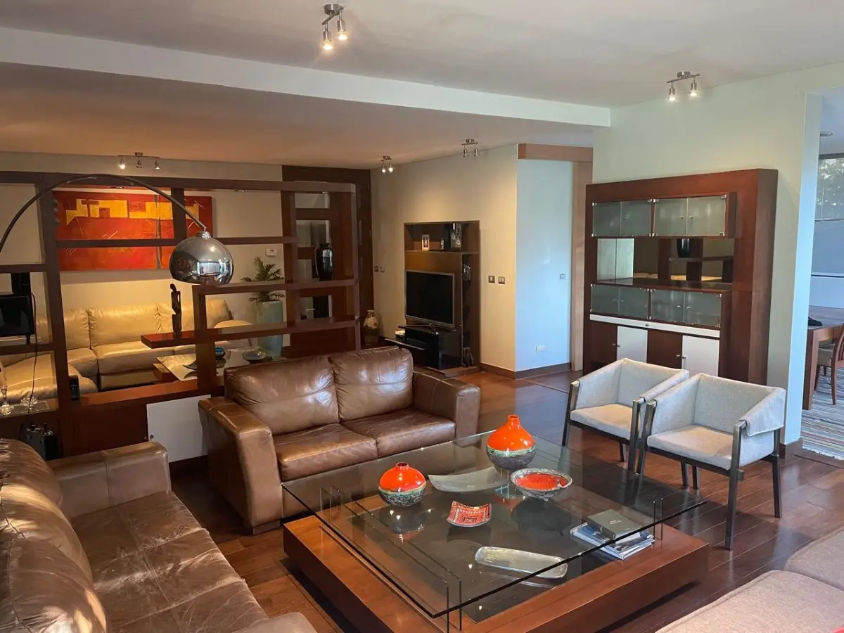 Venta Casa NO 5D en suite Walk-in cl&oacute;set 6B 4E 1B La Dehesa - Lo Barnechea