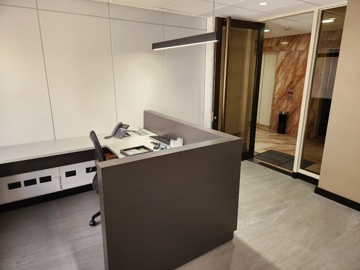 Arriendo Oficina 3B Barrio El Golf - Las Condes