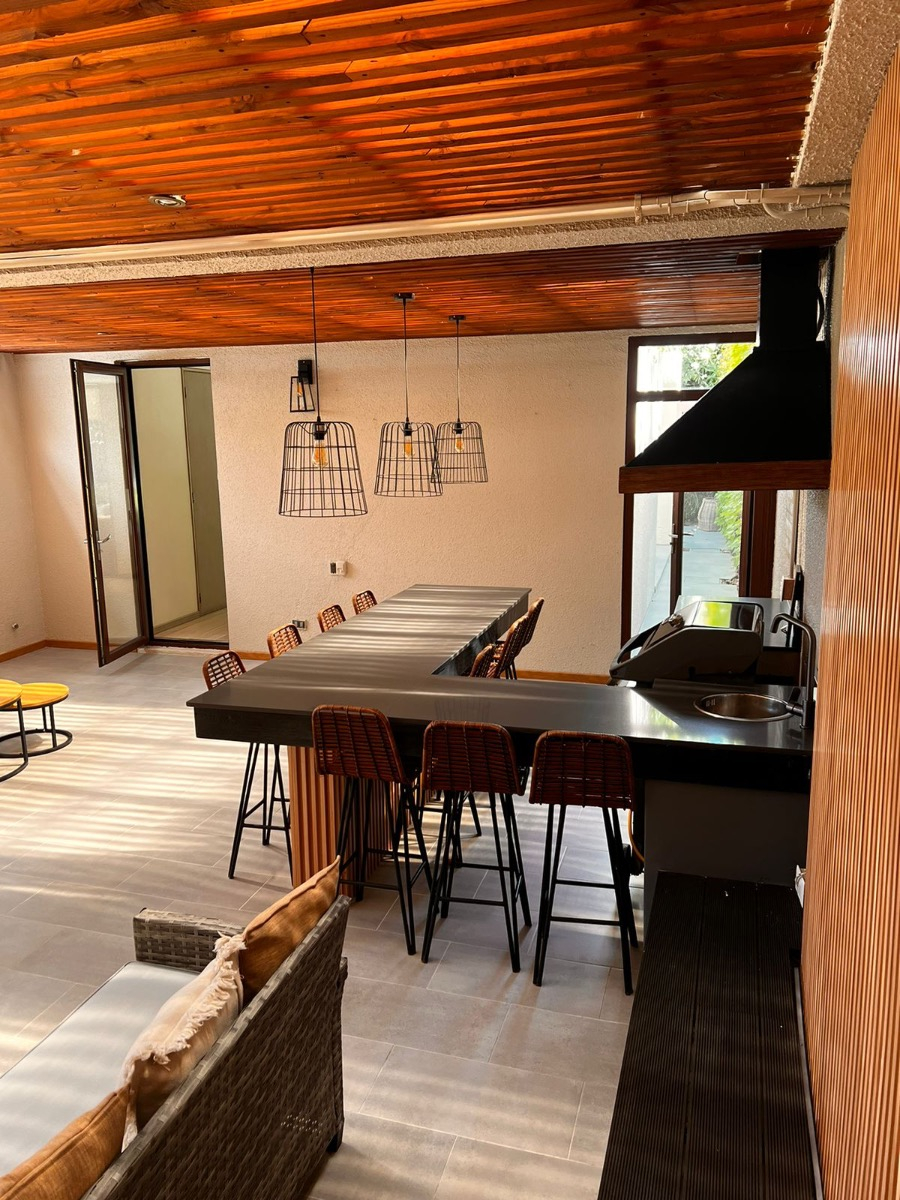 Venta Casa NO 5D en suite Walk-in cl&oacute;set 4B 4E 1B Los Trapenses - Lo Barnechea