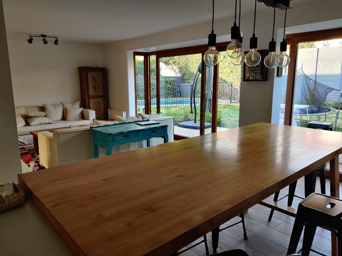 Arriendo Casa 3D 3B 2E 2B San Carlos de Apoquindo - Las Condes