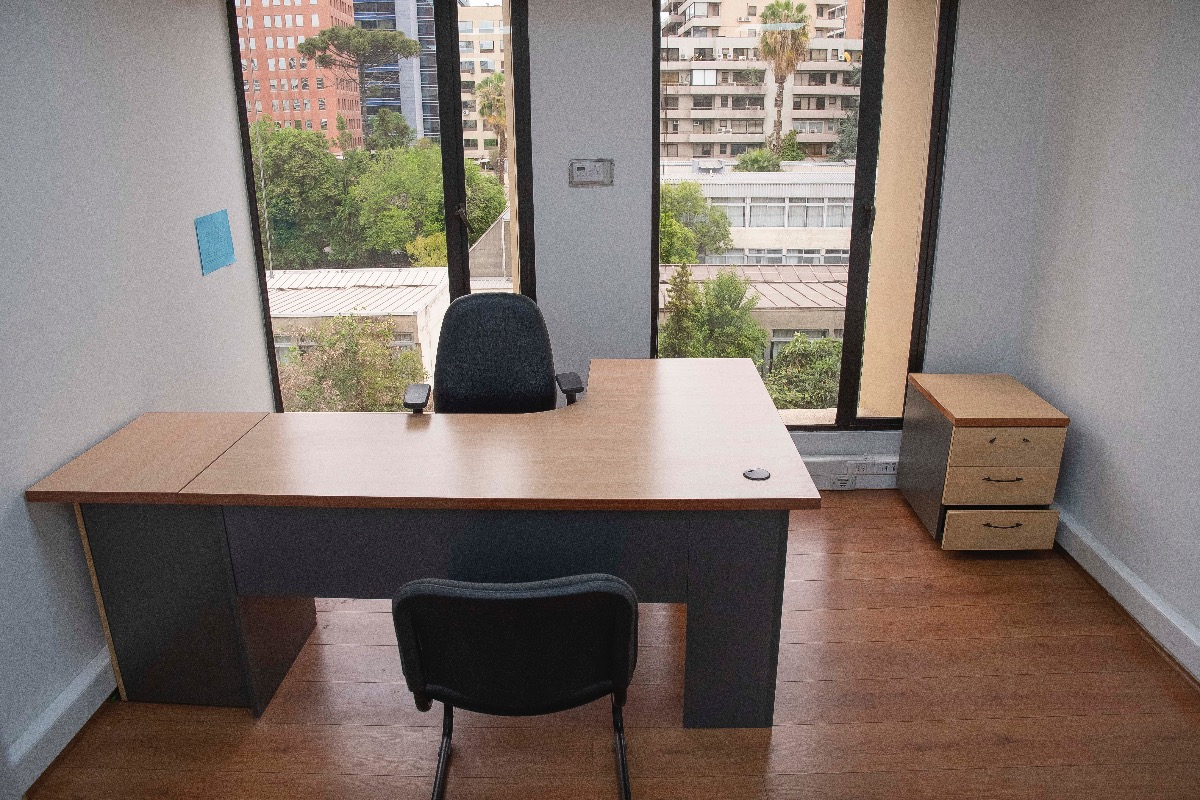 Arriendo Oficina P 3B 3E Pedro de Valdivia - Providencia