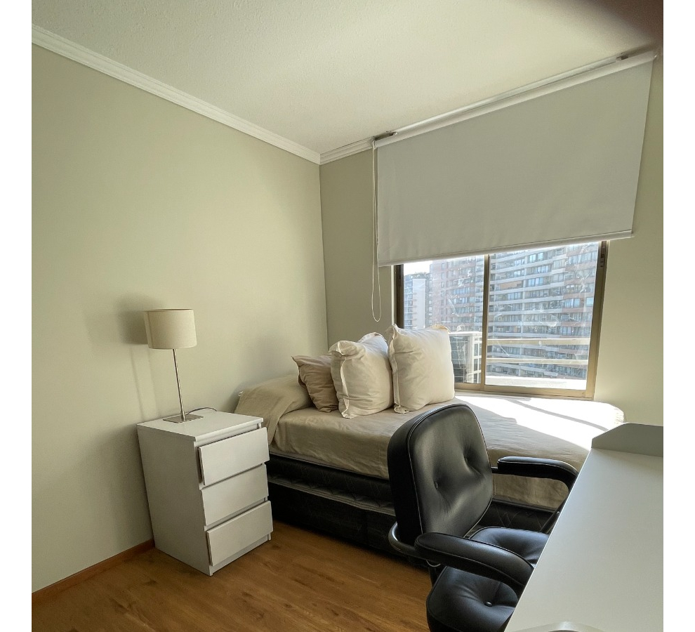 Arriendo Departamento NO 2D en suite 2B 1E Metro Escuela Militar - Las Condes