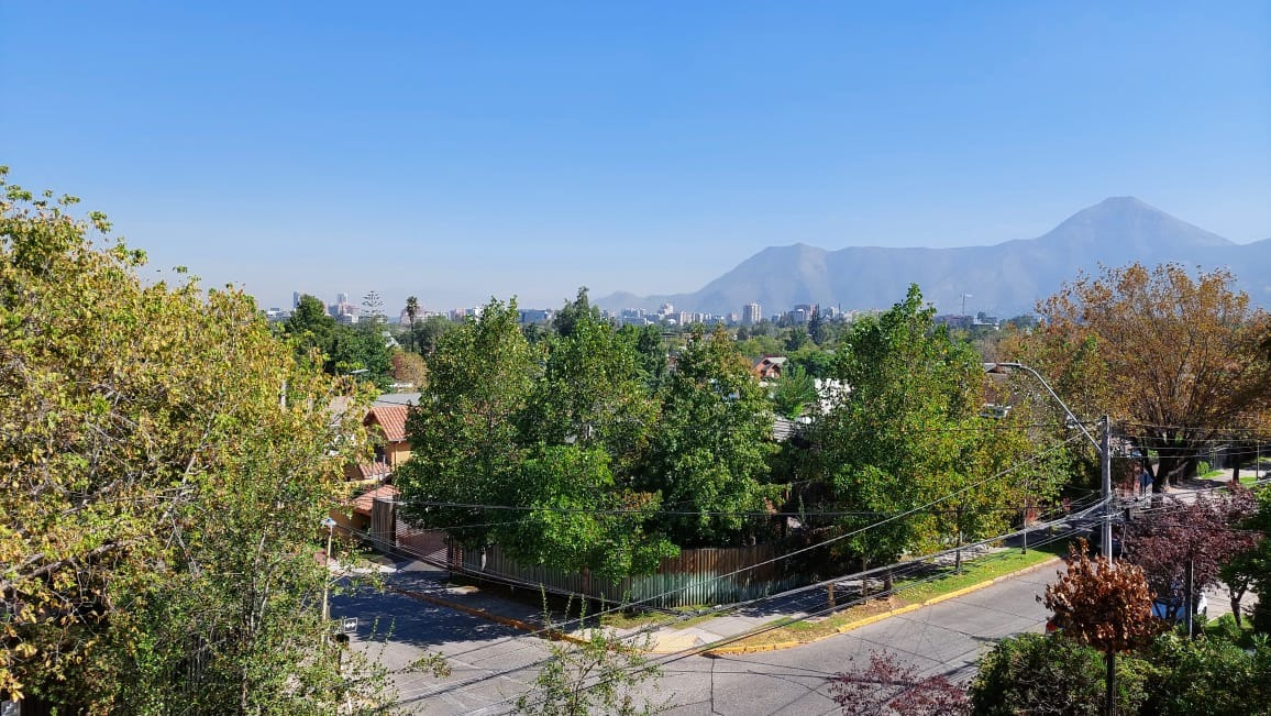 Venta Casa 5D en suite Walk-in cl&oacute;set 4B 2E Los Dominicos - Las Condes