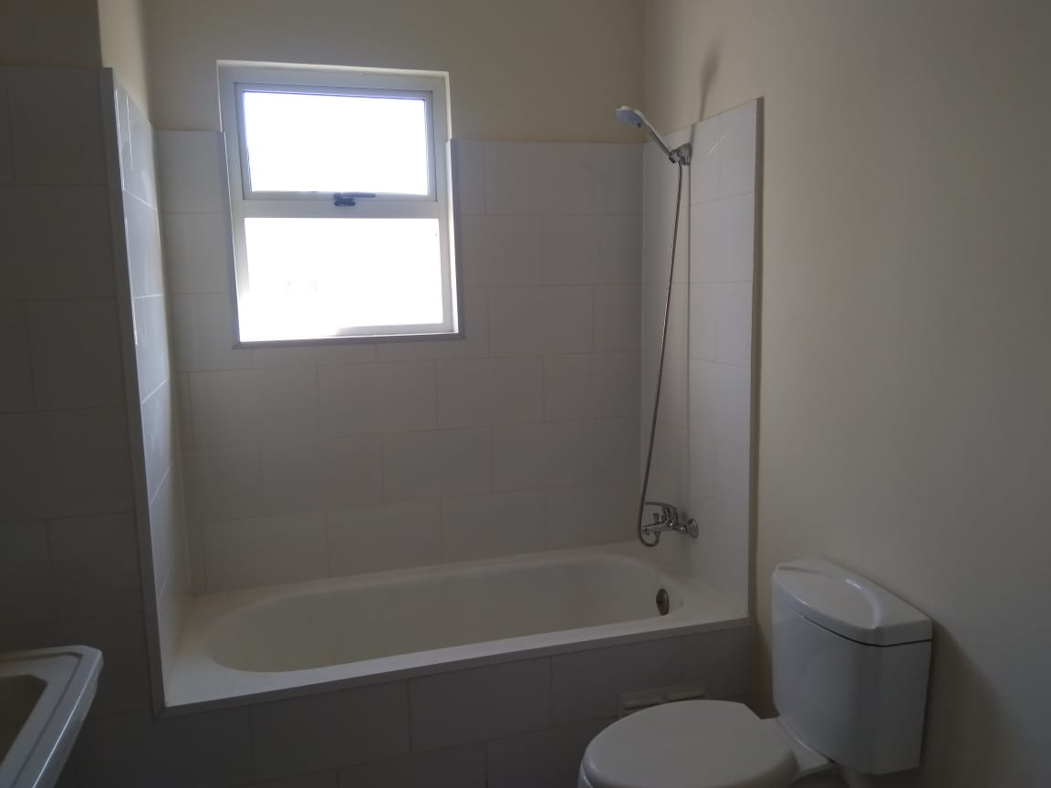 Arriendo Casa 7D Metro Pr&iacute;ncipe de Gales - Country Club - La Reina