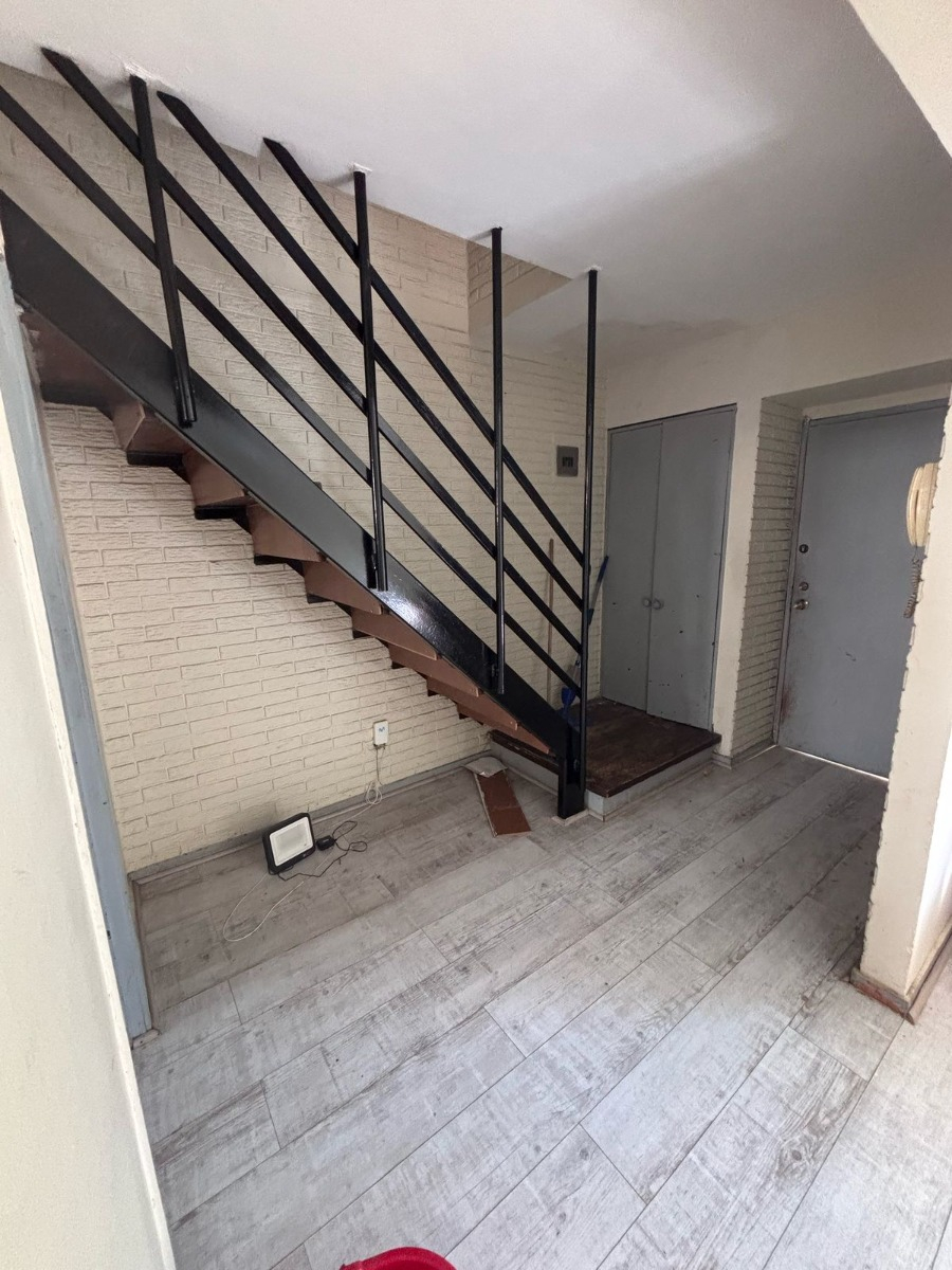 Arriendo Casa 4D 3B 1E 1Bd Metro Hernando de Magallanes - Las Condes