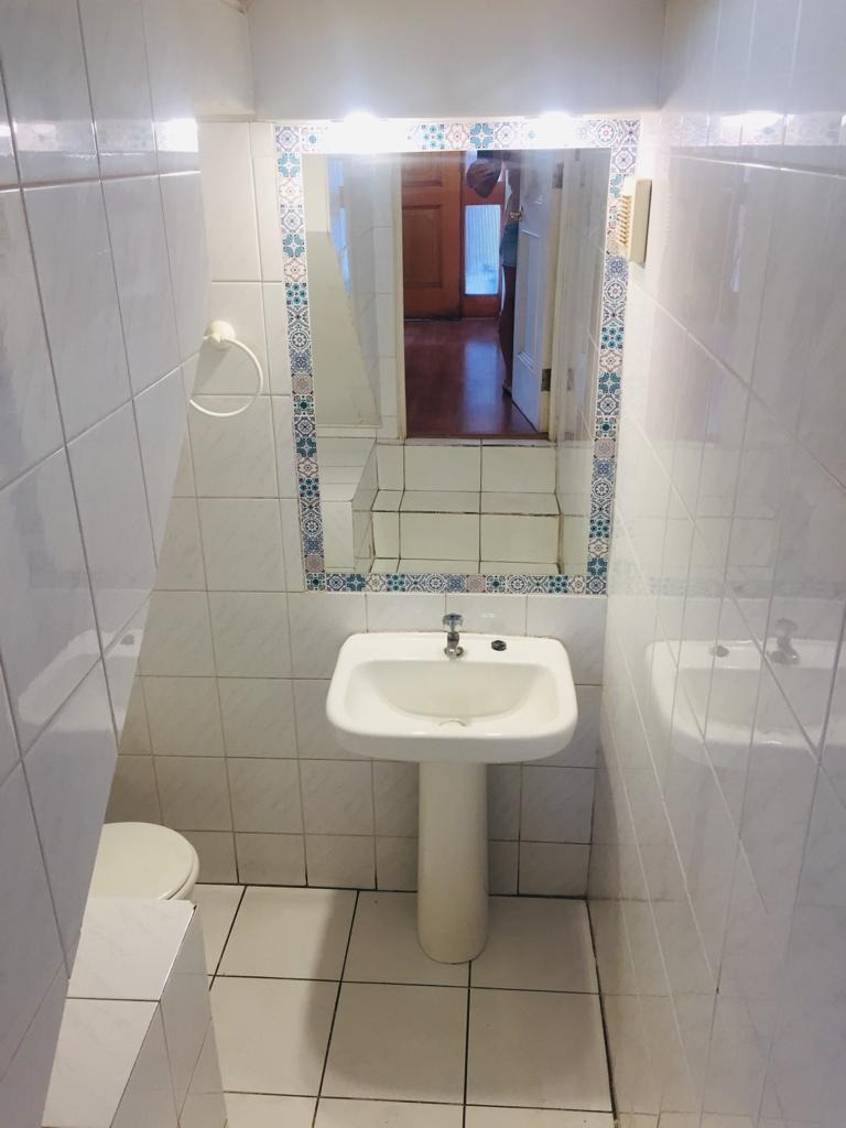 Arriendo Casa NO 4D en suite Walk-in cl&oacute;set 3B 2E San Carlos de Apoquindo - Las Condes