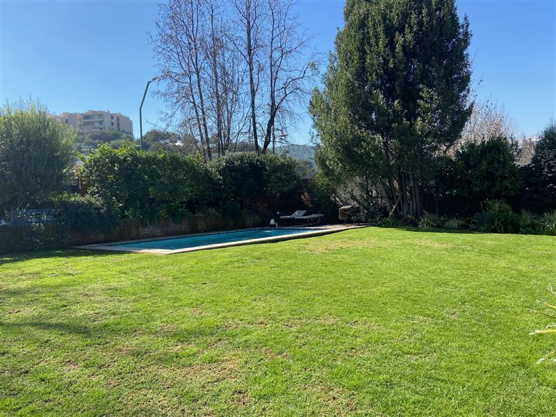 Venta Casa Norte 7D en suite Walk-in cl&oacute;set 6B 8E 2B Los Trapenses - Lo Barnechea