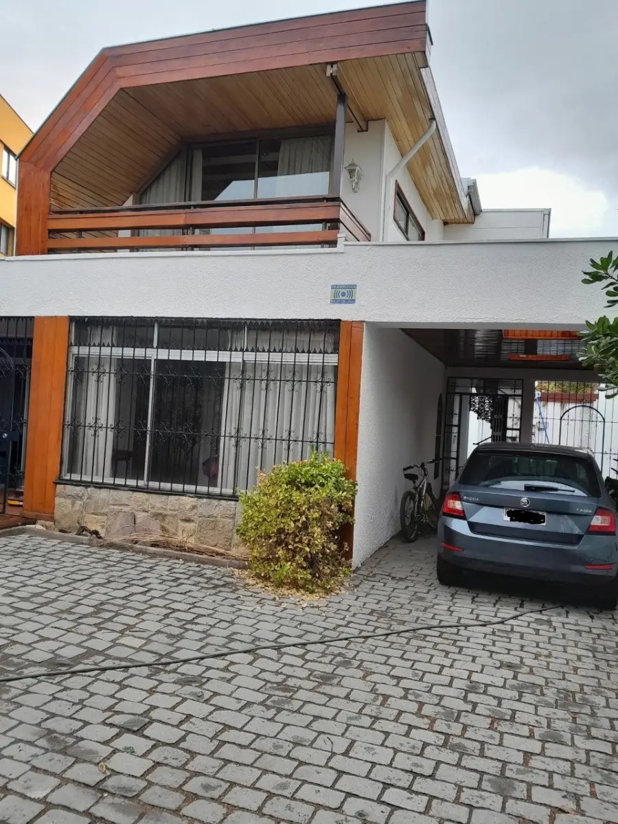 Venta Casa O 4D 4B 3E Metro Bilbao - Providencia