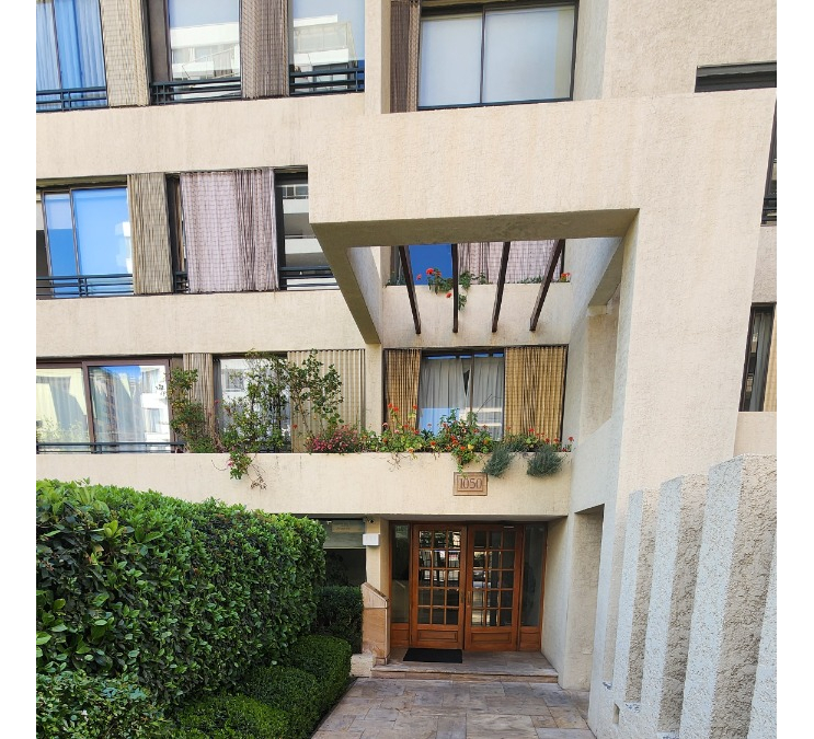 Venta Departamento NO 4D en suite Walk-in cl&oacute;set 3B 1E 1B Rotonda Atenas - Las Condes