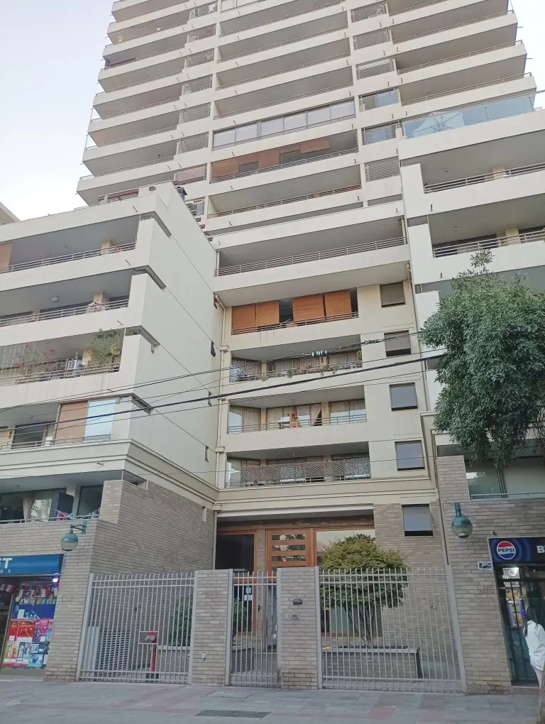 Venta Departamento 2D en suite Walk-in cl&oacute;set 2B 1E 1B Metro Irarr&aacute;zaval - &Ntilde;u&ntilde;oa